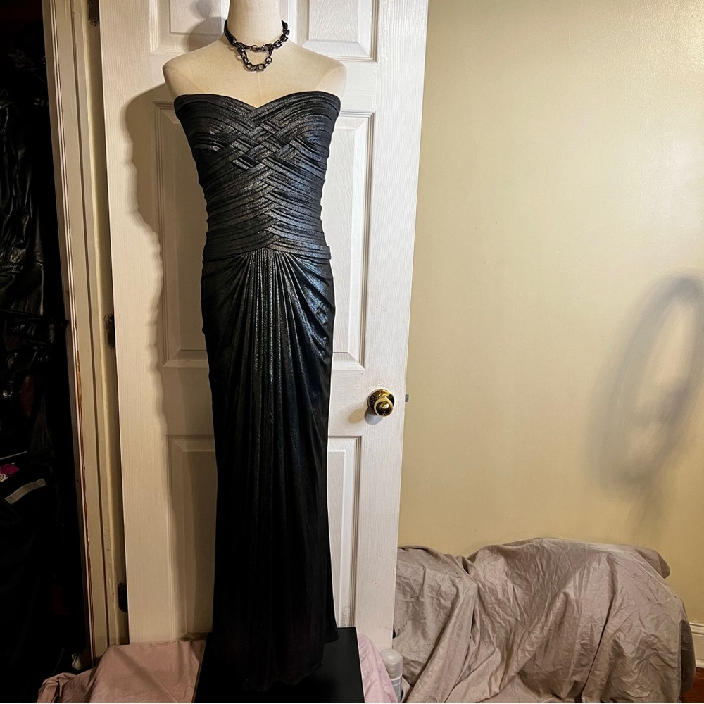 Tadashi Collection Wms Pewter Metallic Pleated Strapless High Slit Maxi Dress M